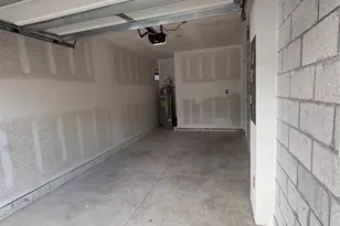 2212 Fluorescent Wy, South Daytona, FL 32119 - Photo 33