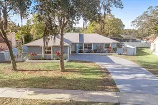 5136 Barnegat Point Rd, Orlando, FL 32808 - Photo 9