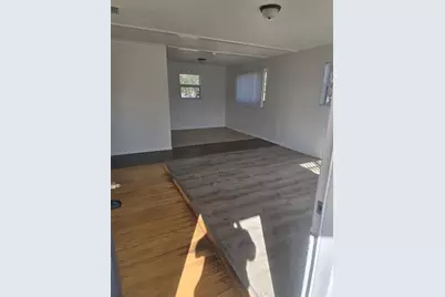 701 W Beresford Road, Deland, FL 32720 - Photo 5