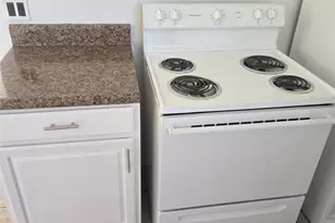 701 W Beresford Rd, Deland, FL 32720 - Photo 7