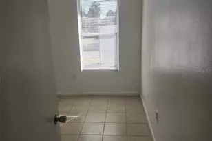 701 W Beresford Rd, Deland, FL 32720 - Photo 19