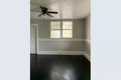 210 W Wisconsin Avenue #B, Deland, FL 32720 - Photo 5