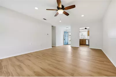 249 N Hill Avenue #30, Deland, FL 32724 - Photo 7