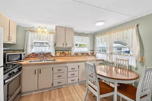 684 Cindi Ave, Leesburg, FL 34788 - Photo 15