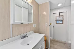 684 Cindi Ave, Leesburg, FL 34788 - Photo 29