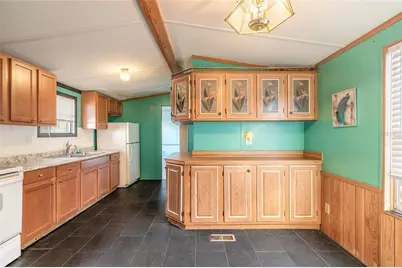 1051 Green Acres Circle N, South Daytona, FL 32119 - Photo 11