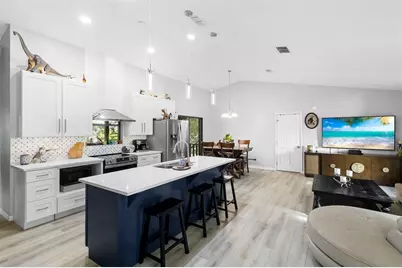 3039 Etta Circle, Deltona, FL 32738 - Photo 9