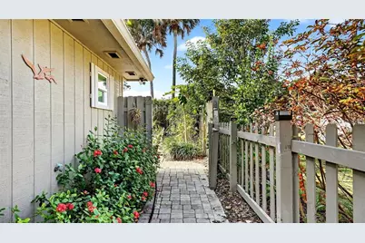 1100 S Riverside Drive, Edgewater, FL 32132 - Photo 47