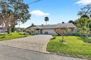 1100 S Riverside Dr, Edgewater, FL 32132 - Photo 9