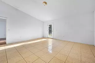 28 Richland Ln, Palm Coast, FL 32164 - Photo 9