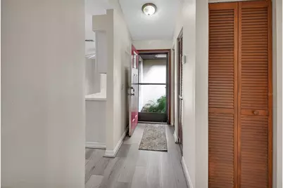 526 Hemingway Court, Deland, FL 32720 - Photo 9