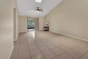 526 Hemingway Ct, Deland, FL 32720 - Photo 5