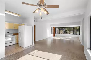 124 W Woodland Dr, Sanford, FL 32773 - Photo 25