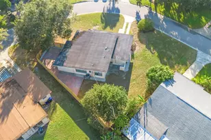 124 W Woodland Dr, Sanford, FL 32773 - Photo 45