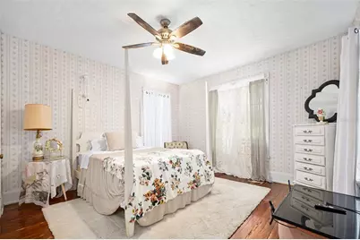 228 W Howry Avenue, Deland, FL 32720 - Photo 29
