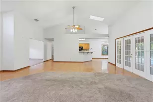 525 Summerhaven Dr, Debary, FL 32713 - Photo 9