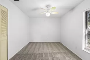 991 Centennial Ave, Deltona, FL 32738 - Photo 15