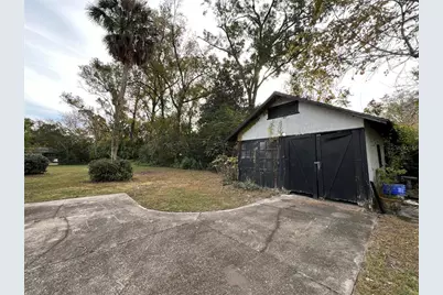 351 W New York Avenue, Lake Helen, FL 32744 - Photo 5