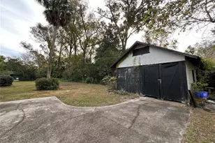 351 W New York Ave, Lake Helen, FL 32744 - Photo 5