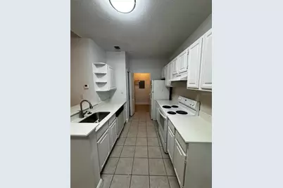 5805 Legacy Crescent Place #302, Riverview, FL 33578 - Photo 3