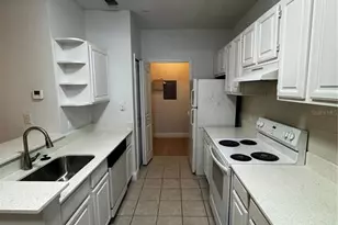 5805 Legacy Crescent Pl, Riverview, FL 33578 - Photo 3