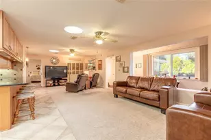 935 Big Tree Rd, South Daytona, FL 32119 - Photo 9