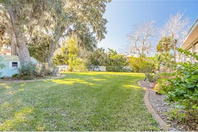 935 Big Tree Road, South Daytona, FL 32119 - Photo 41