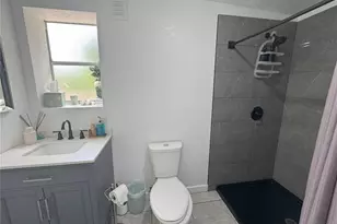 1215 N Boston Ave, Deland, FL 32724 - Photo 33