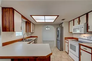 614 English Oaks Dr, Port Orange, FL 32127 - Photo 9