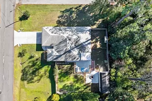 303 N Anderson St, Bunnell, FL 32110 - Photo 11