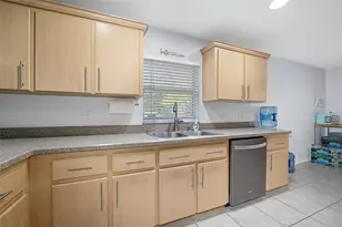 303 N Anderson St, Bunnell, FL 32110 - Photo 35