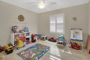 921 Village Lake Dr N, Deland, FL 32724 - Photo 17