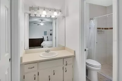 921 Village Lake Drive N, Deland, FL 32724 - Photo 15