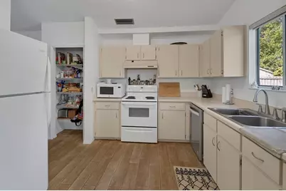 921 Village Lake Drive N, Deland, FL 32724 - Photo 9