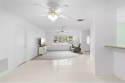 121 Bent Oak Court, Sanford, FL 32773 - Photo 9