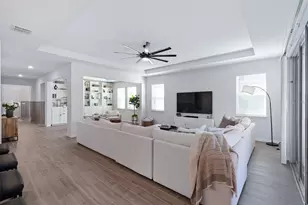 565 Lady Grace Pl, Deland, FL 32724 - Photo 5