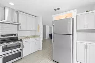25 Crompton Pl, Palm Coast, FL 32137 - Photo 13