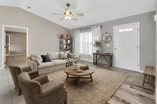 43746 Sunset Dr, Paisley, FL 32767 - Photo 5