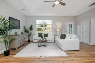 2767 Kingsdale Dr, Deltona, FL 32738 - Photo 5