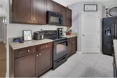 813 Oak Hollow Loop, Deland, FL 32724 - Photo 5