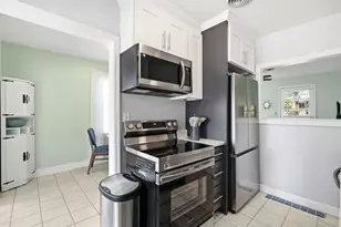 322 Euclid Ave, Daytona Beach, FL 32118 - Photo 9