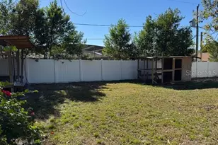 919 Sylvia Dr, Deltona, FL 32725 - Photo 11