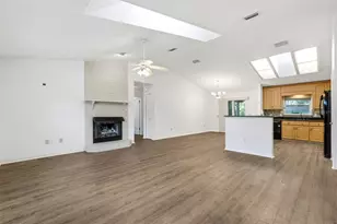 2548 Crestwood Ave, New Smyrna Beach, FL 32168 - Photo 7