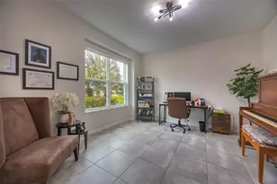 2401 Oxmoor Dr, Deland, FL 32724 - Photo 5