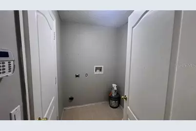 418 Henderson Avenue, Seffner, FL 33584 - Photo 33