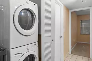 120 Hibiscus Woods Ct, Deltona, FL 32725 - Photo 39