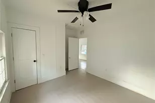 221 N Sans Souci Ave, Deland, FL 32720 - Photo 7