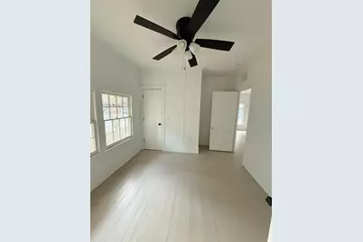 221 N Sans Souci Avenue, Deland, FL 32720 - Photo 9