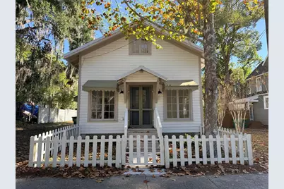 221 N Sans Souci Avenue, Deland, FL 32720 - Photo 1