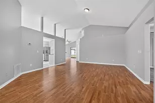 233 S Aberdeen Cir, Sanford, FL 32773 - Photo 25